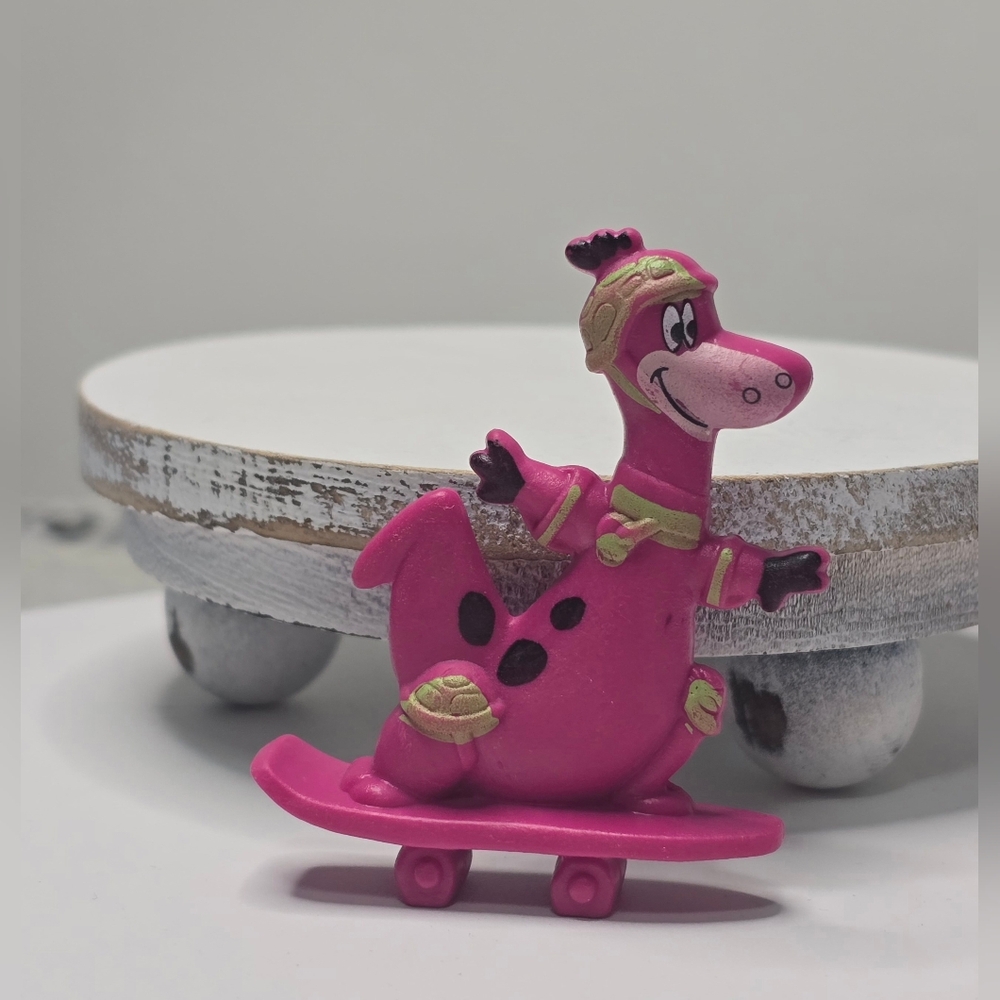 Vintage 1991 HBP Dino Skateboard Flintstones Figure Toy [ Read Details ]
